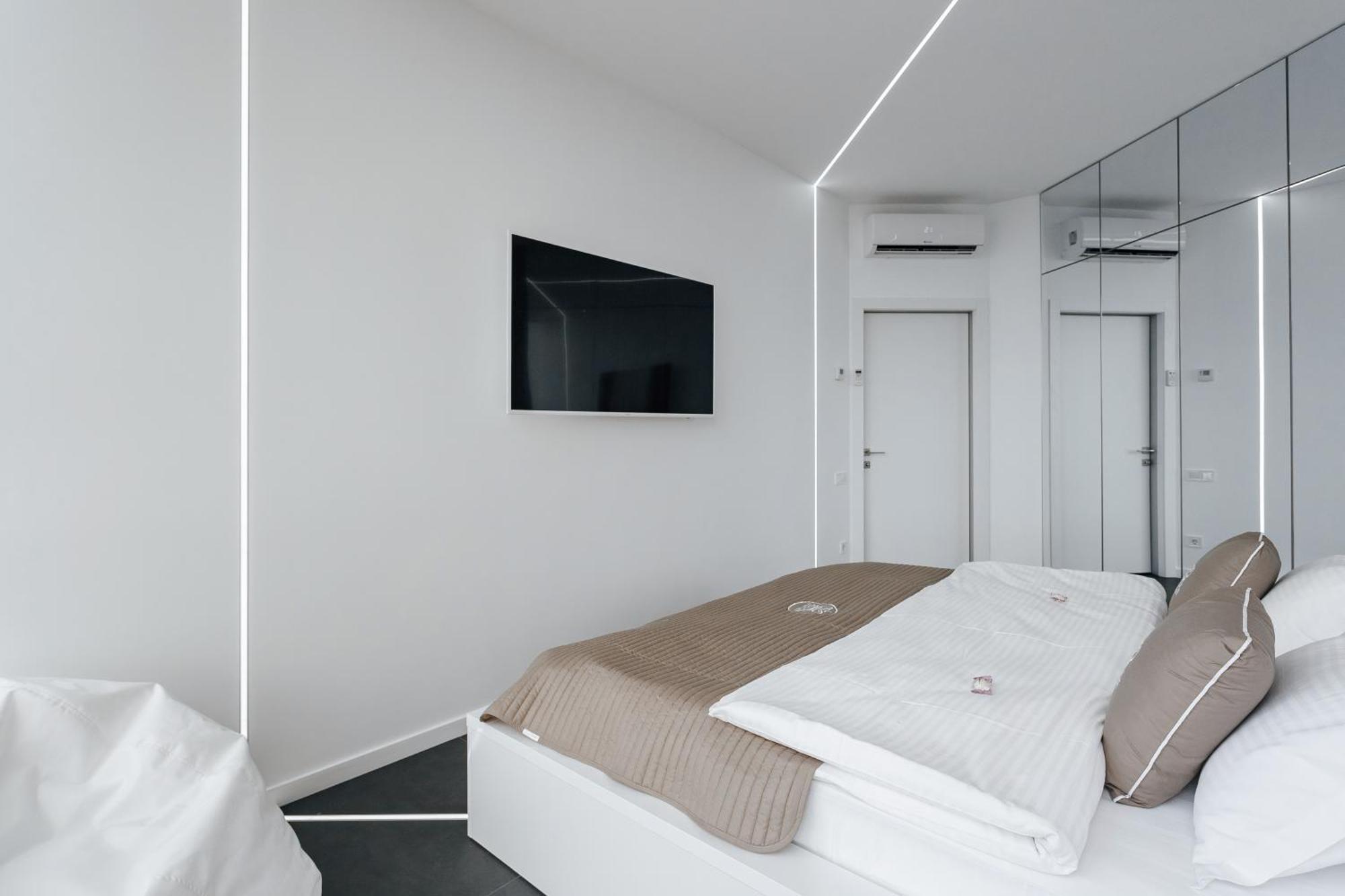 Prestige Plaza Apartments オデッサ エクステリア 写真