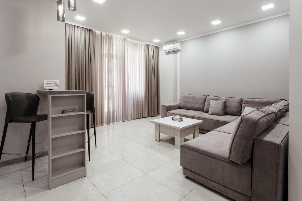 Prestige Plaza Apartments オデッサ エクステリア 写真